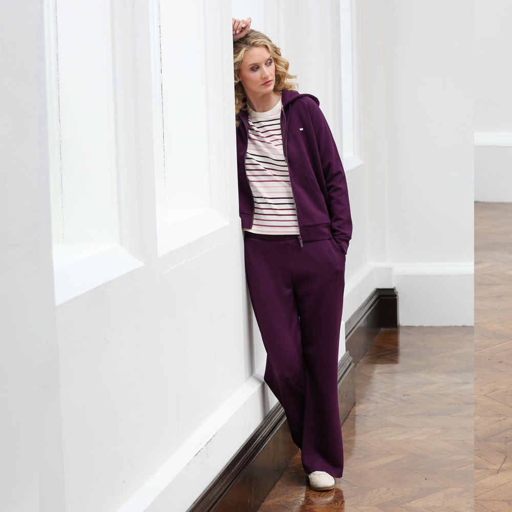 Relax & Renew Madison Zip Through Plum Size 8