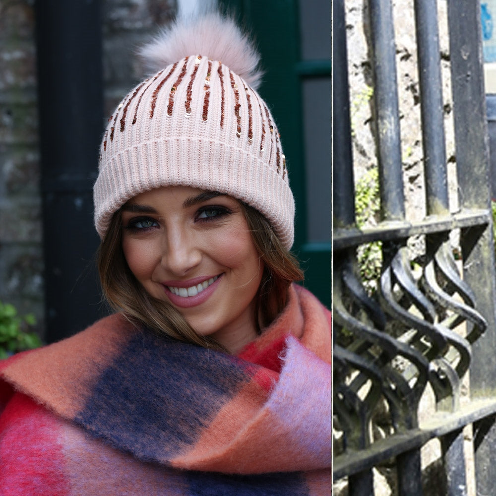 & Aubrey Sequin Hat Rosegold