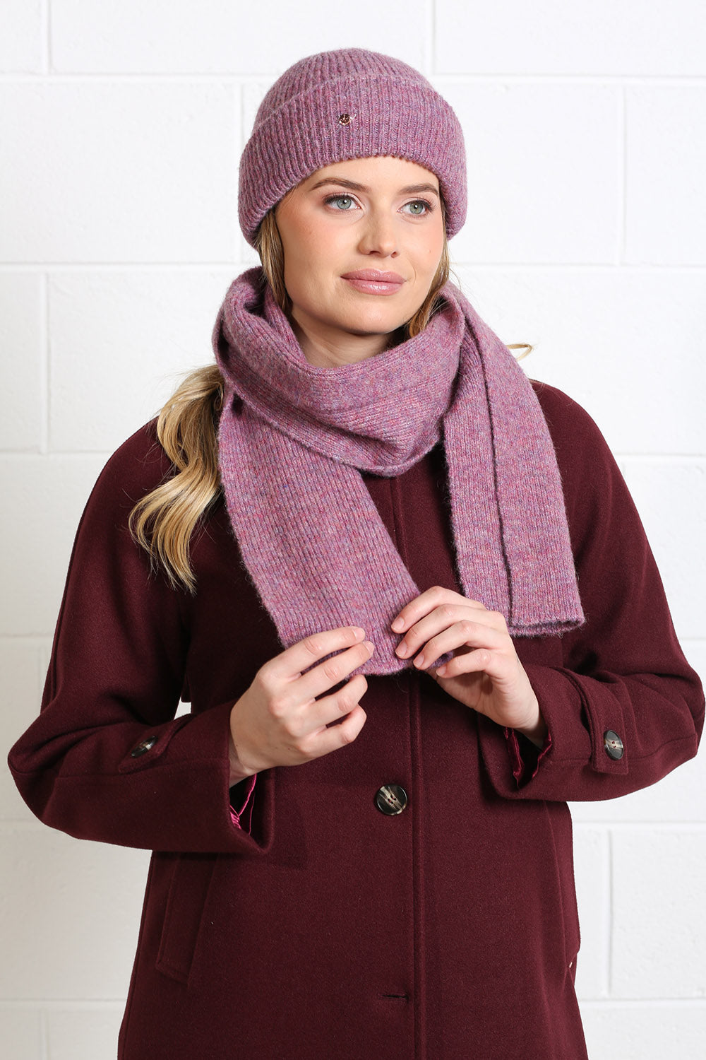 Rant and Rave Kayla Hat and Scarf Plum