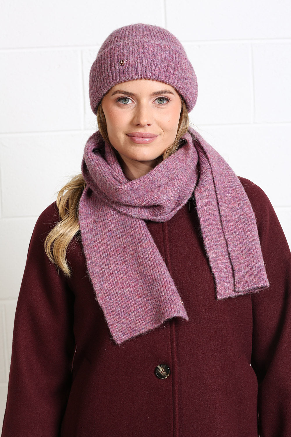 Rant and Rave Kayla Hat and Scarf Plum