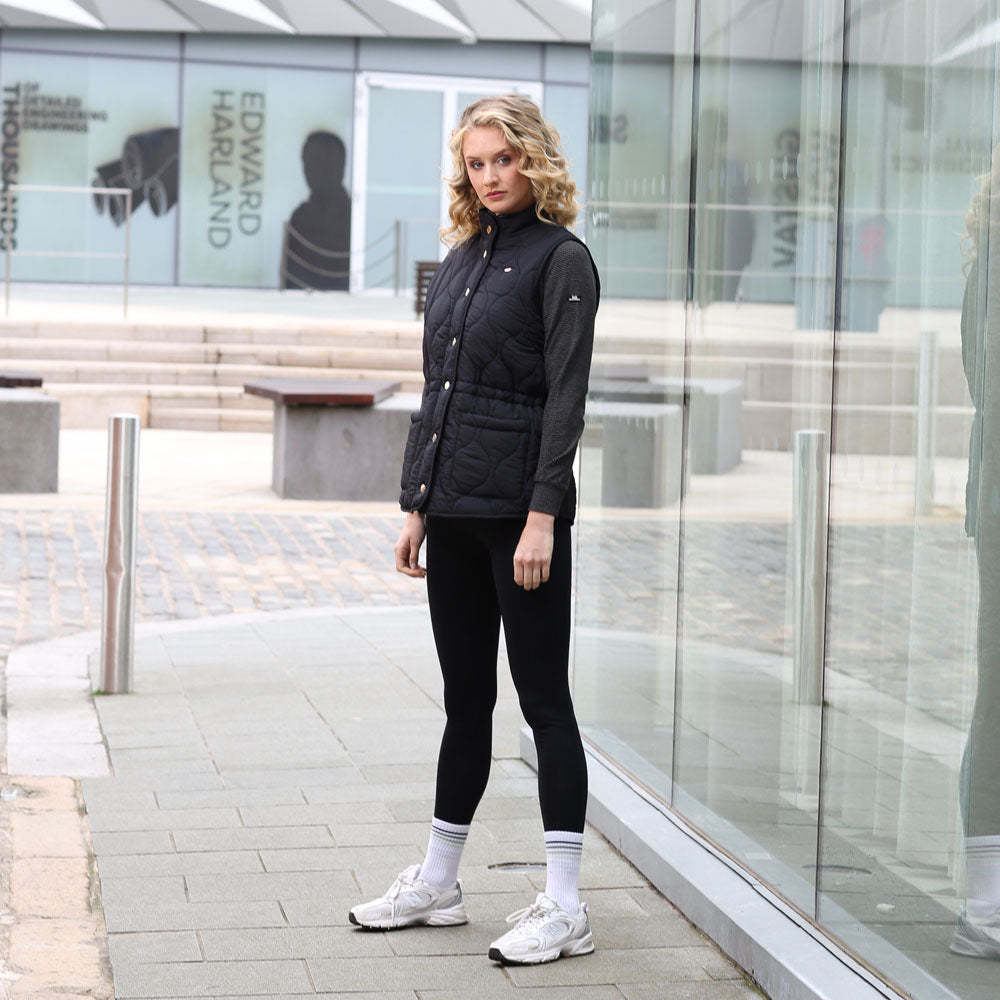 Relax & Renew Mandy Gilet Black