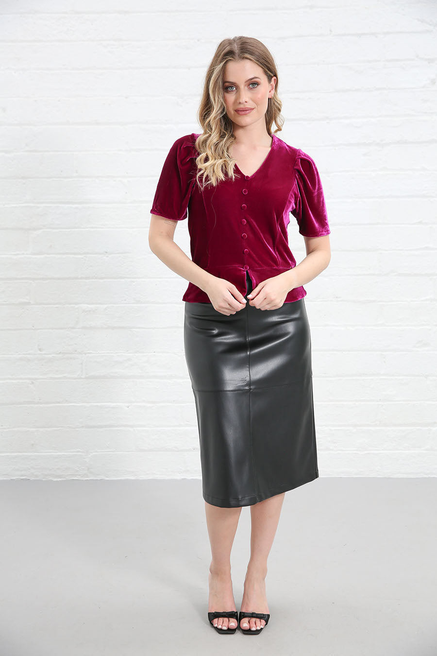 Rant and Rave Matilda Velvet Top Pink