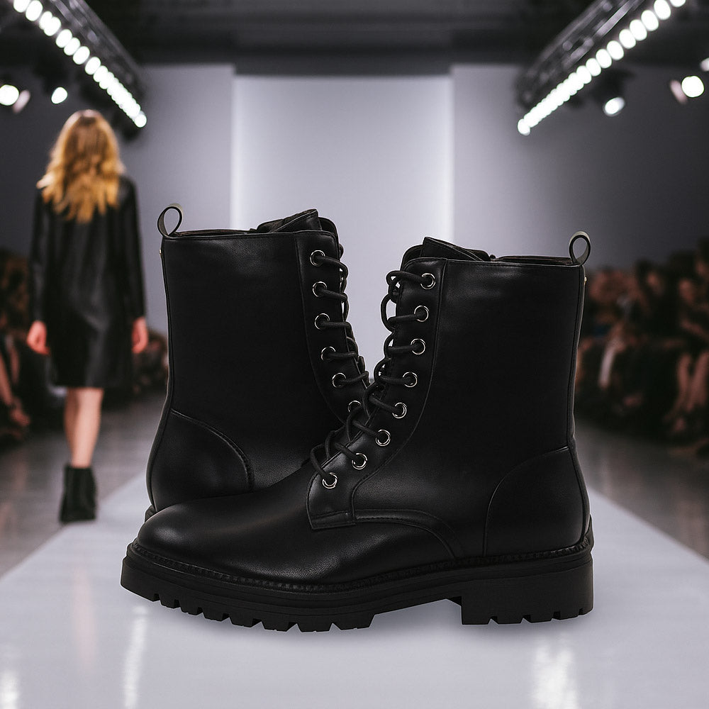 & Mona Flat Boot