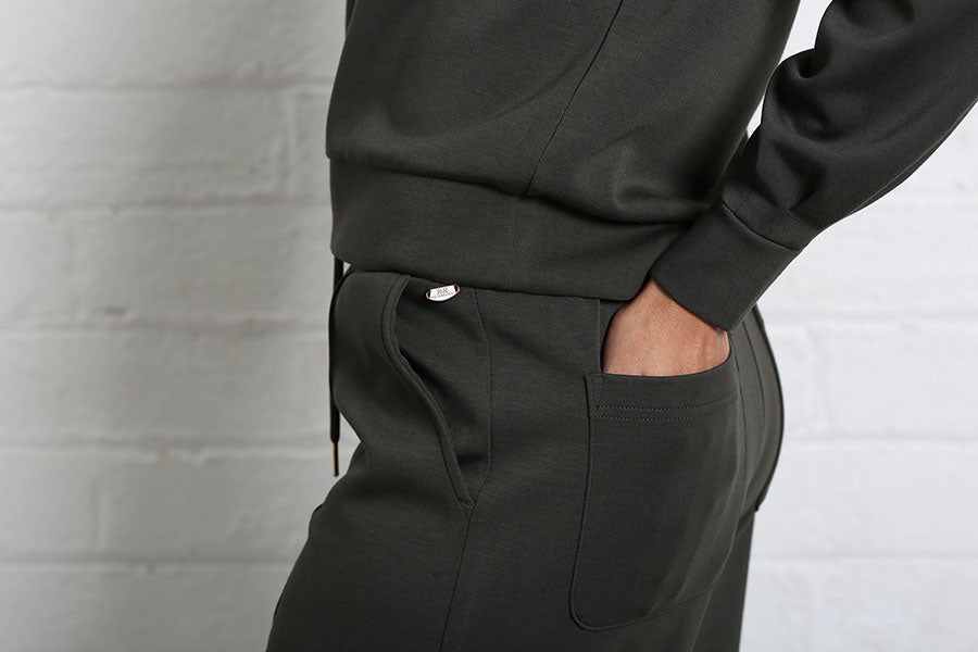 Relax & Renew Wren Jogger Khaki