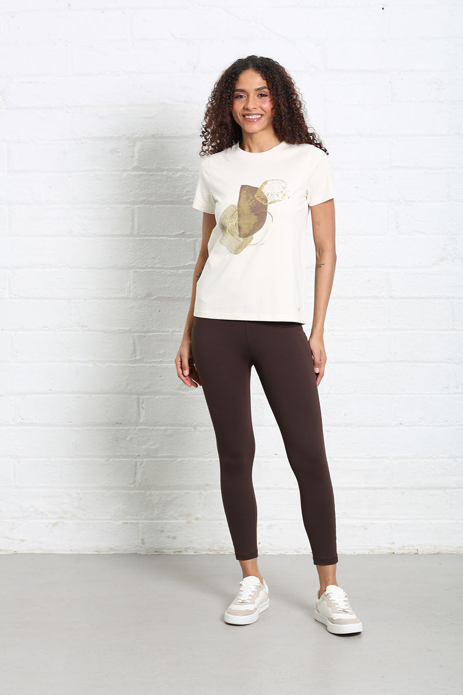 Relax & Renew Rosalie Tee Cream