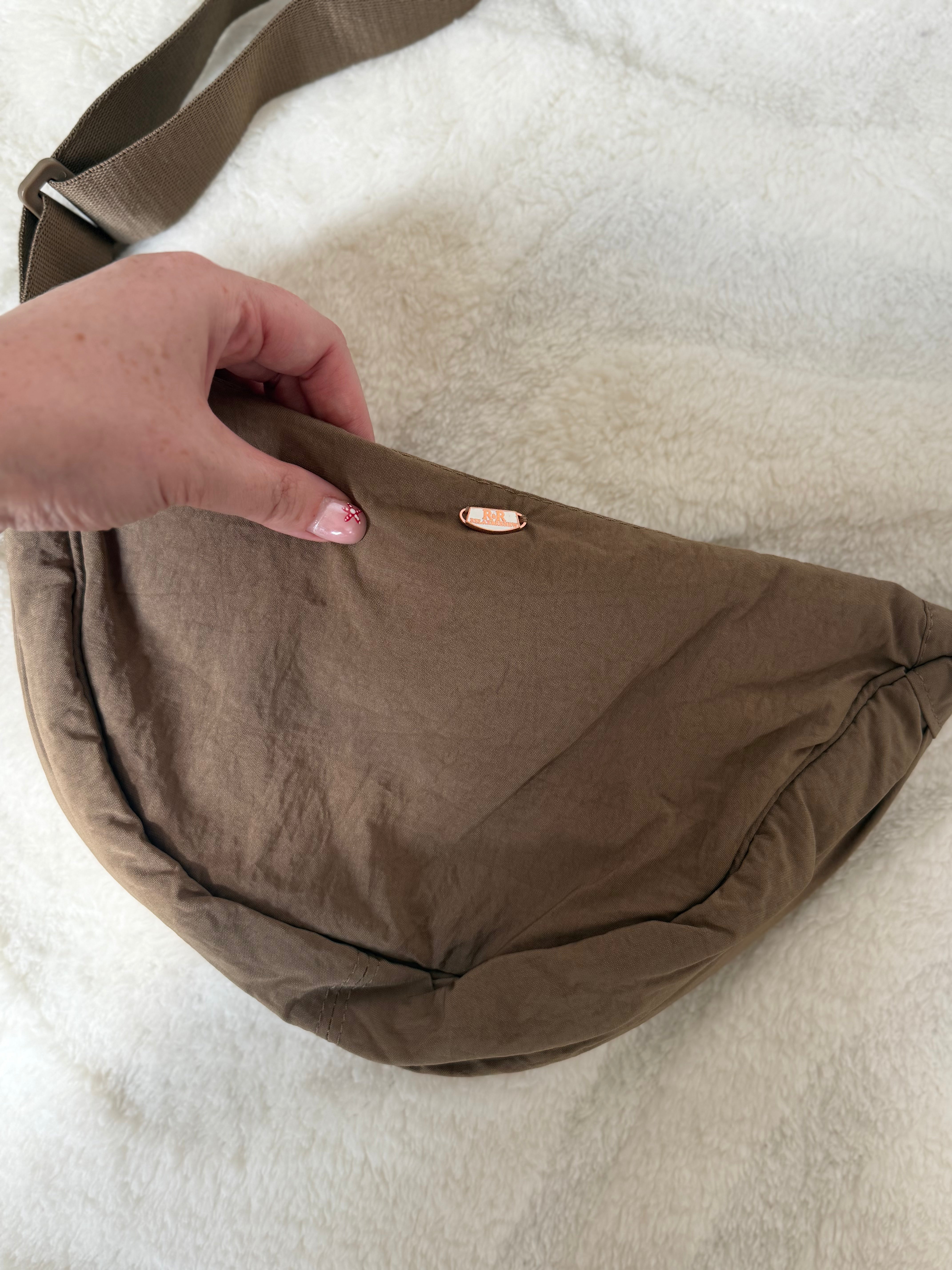 Relax & Renew Winnie Bag Olive